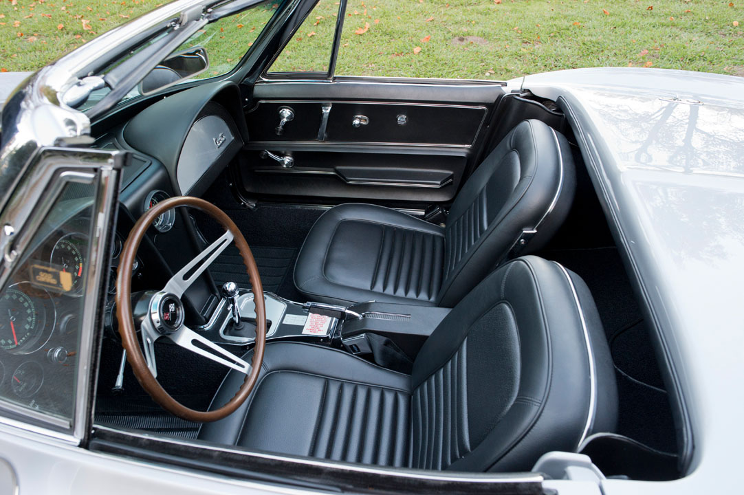 1967 Corvette L88 Coupe - Silver Pearl