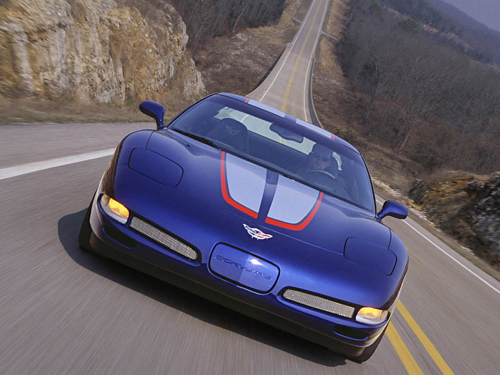 2004 Corvette Commemorative Edition