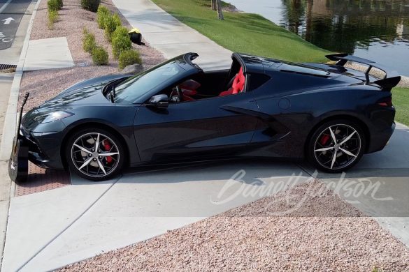 Representatives of the HeartStrings Foundation couldn’t contain their excitement when a 2020 Chevrolet Corvette sold for $370,000 to benefit the organization.