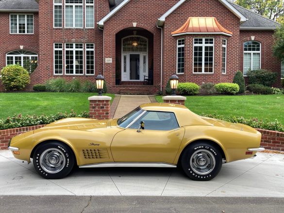 1971 Corvette - War Bonnet Yellow