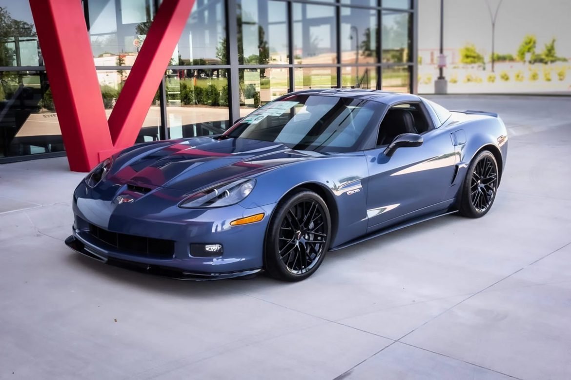 2011 Corvette Z06 Carbon Limited Edition - Number 85