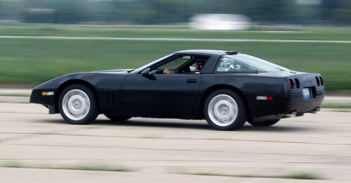 1990 Corvette ZR-1 On Track