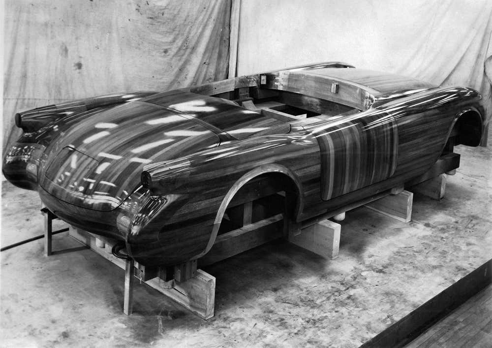 Polynesian Mahagony Body Buck for the 1953 Corvette