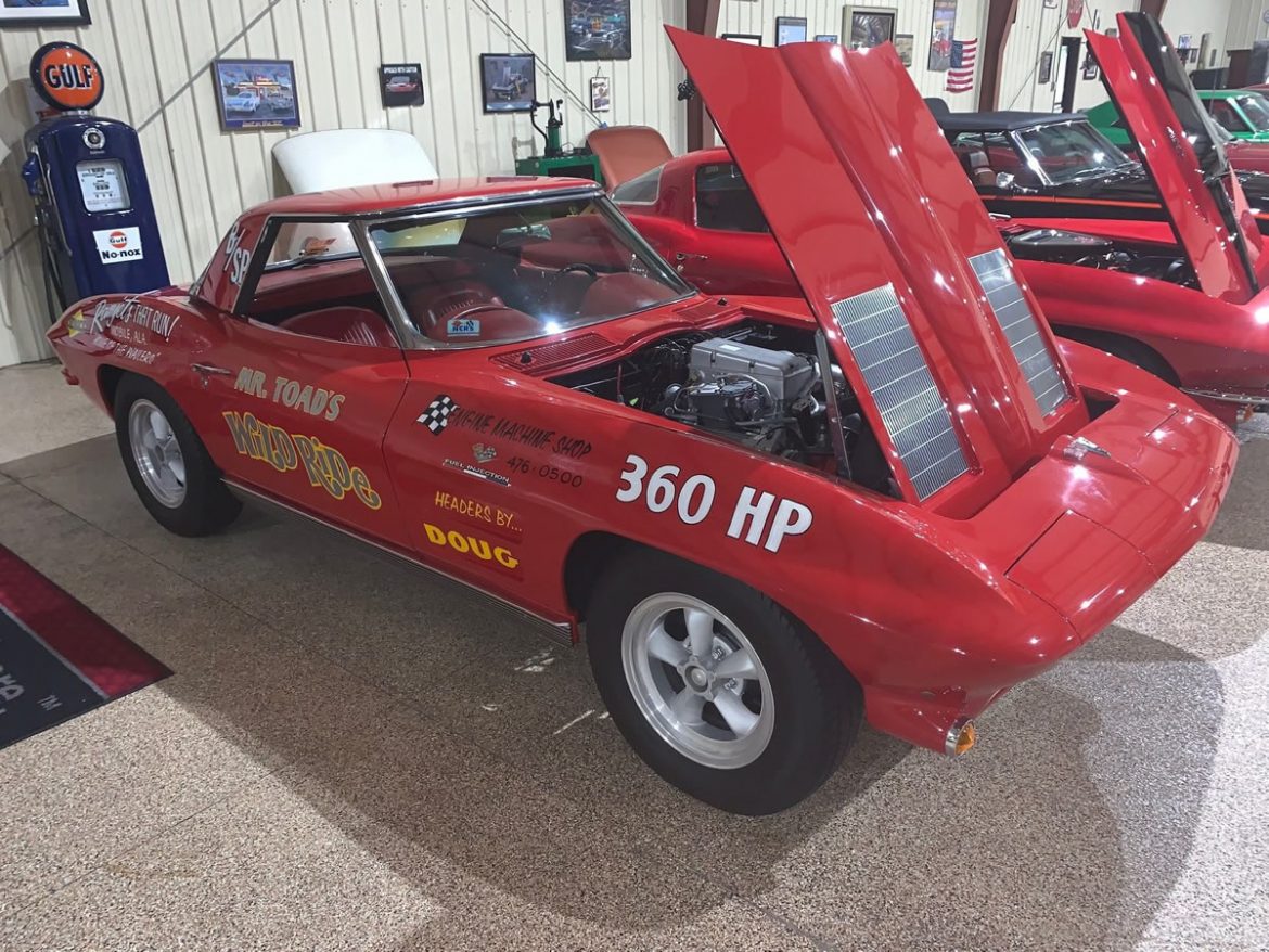 1963 Corvette Pilot Line Car - Number 18