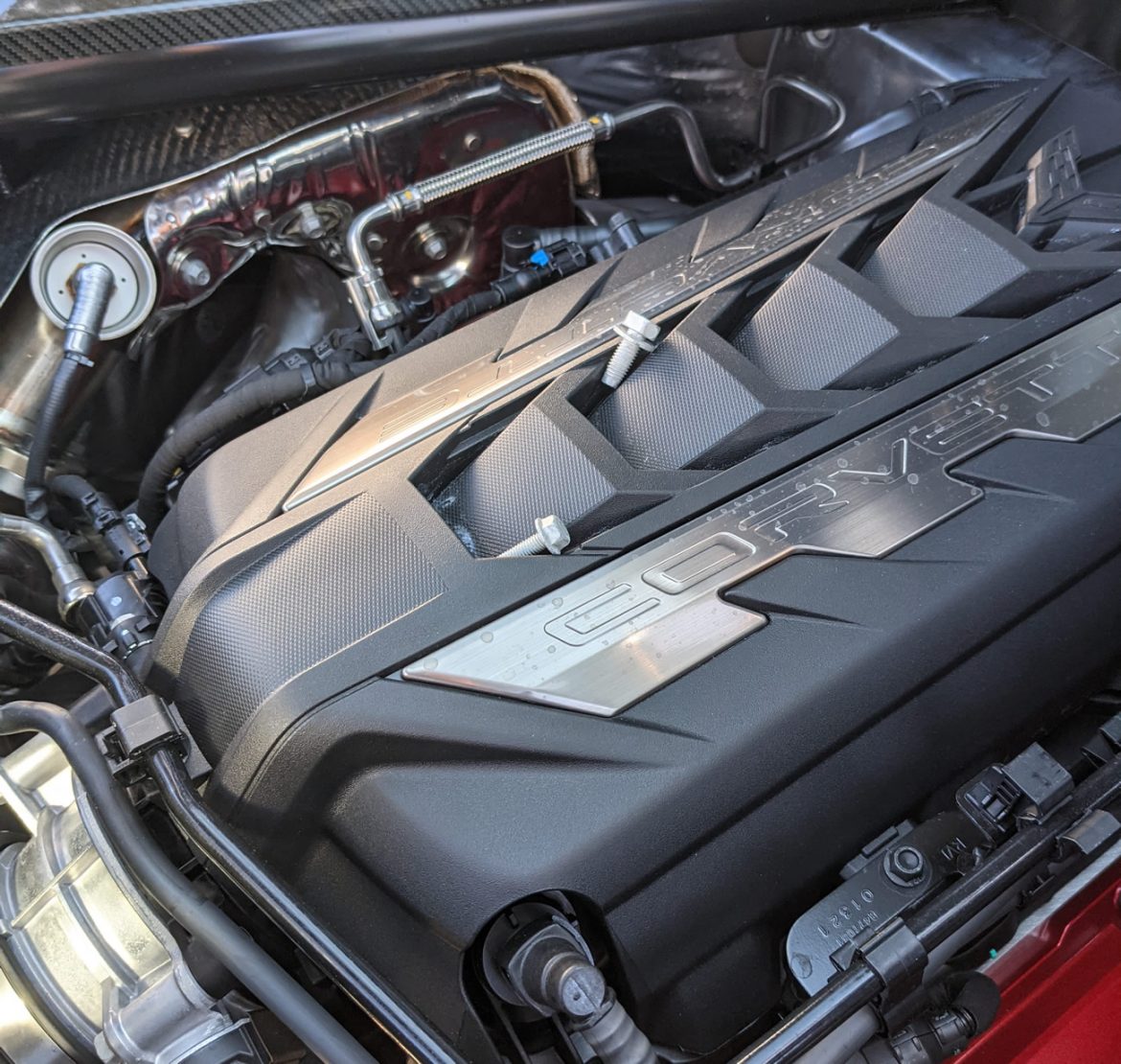 Loose bolts on a brand new 2021 Corvette engine
