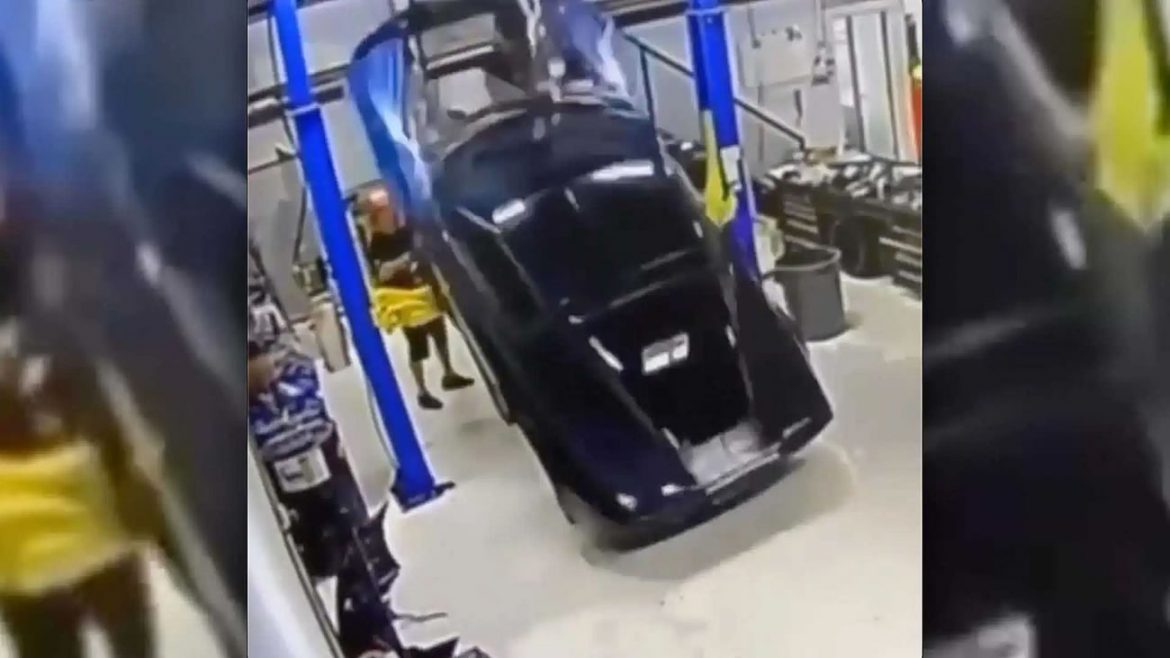 This mechanic didn't have a good day after lifting a C6 Corvette without an engine