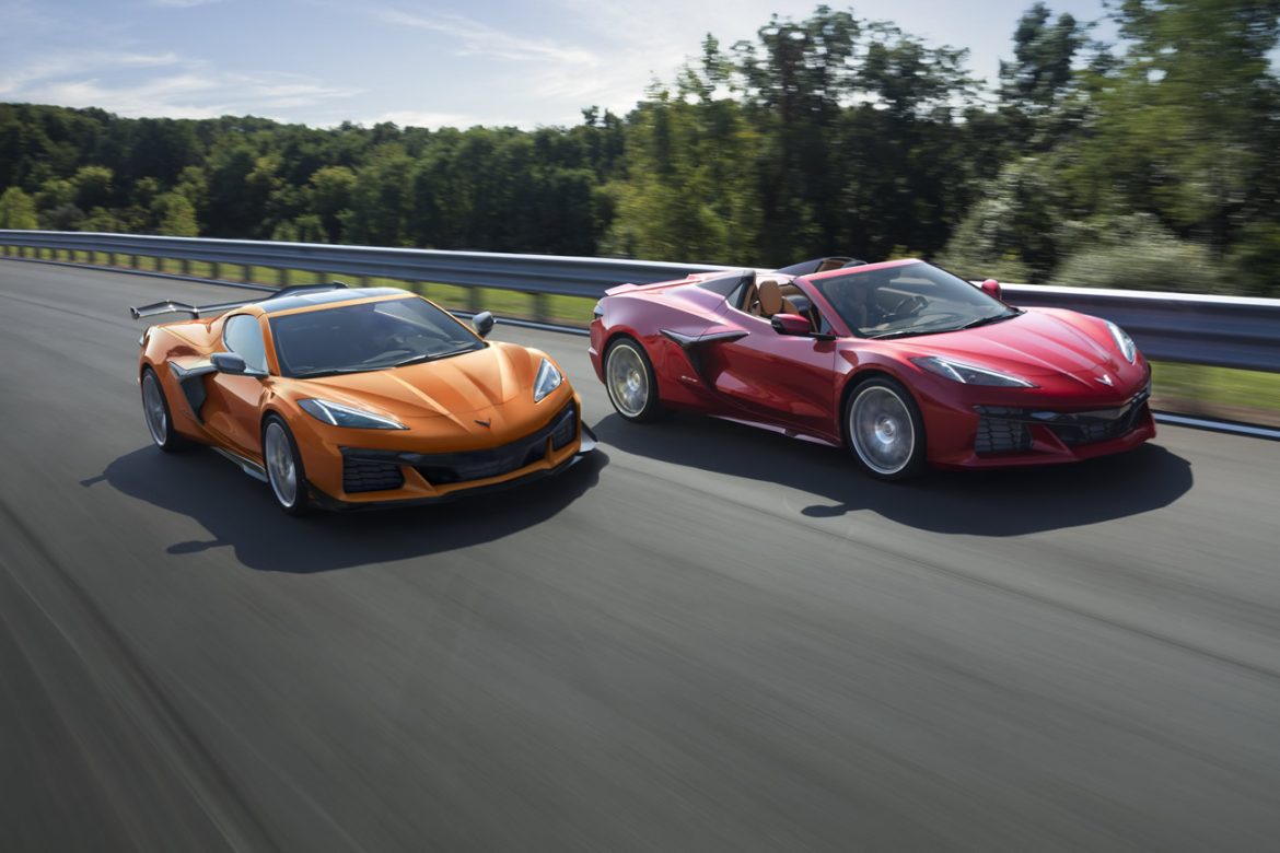 2023 Corvette Z06 Coupe and Convertible