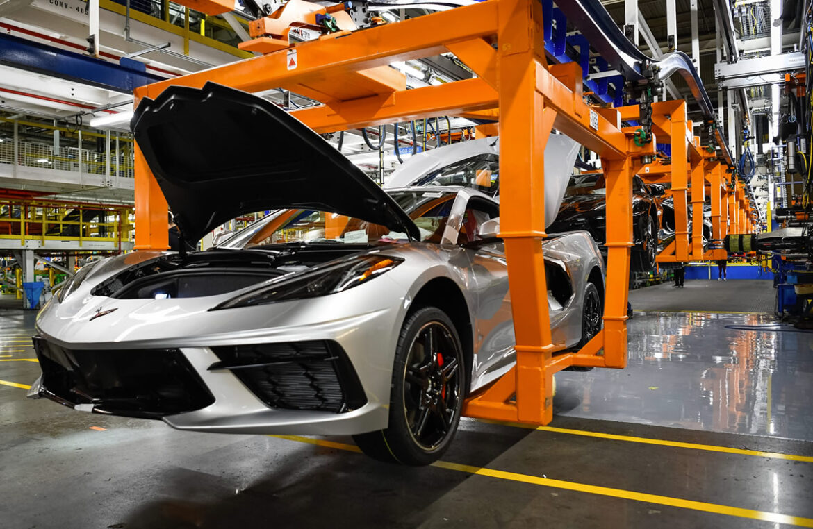 Corvette Assembly Plant Tours to - C8 Corvette Production 1170x762 